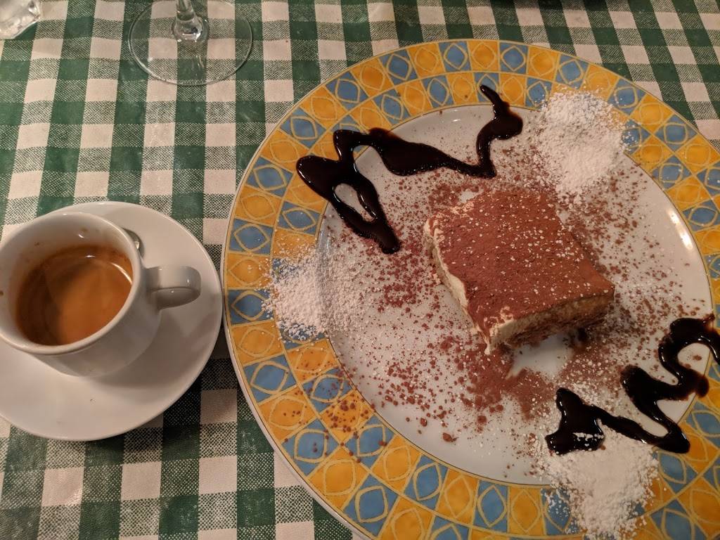 The Espositos Restaurant | restaurant | 9917 Fairfax Blvd, Fairfax, VA 22030, USA | 7033855912 OR +1 703-385-5912