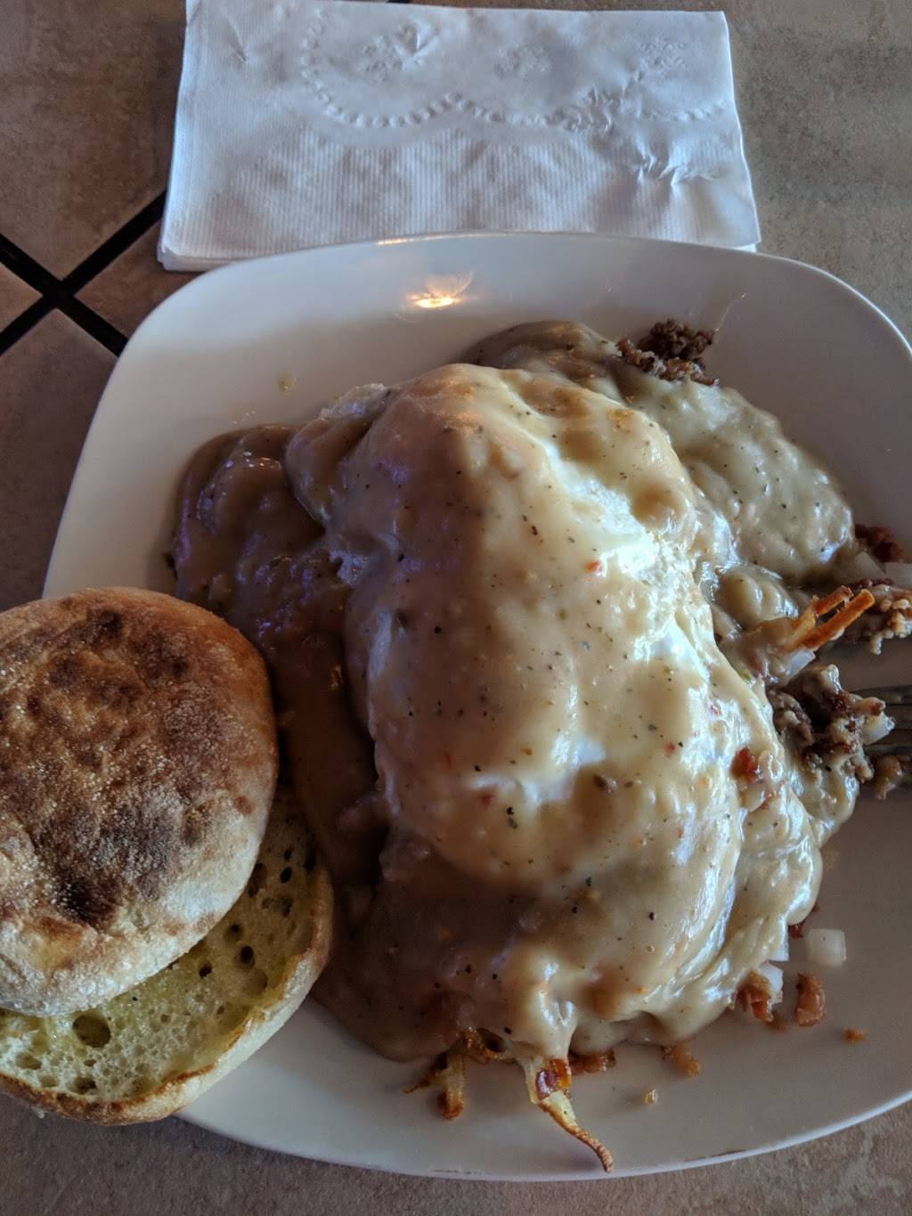 West Town Tap | restaurant | 515 N Western Ave, Peoria, IL 61604, USA | 3098390576 OR +1 309-839-0576