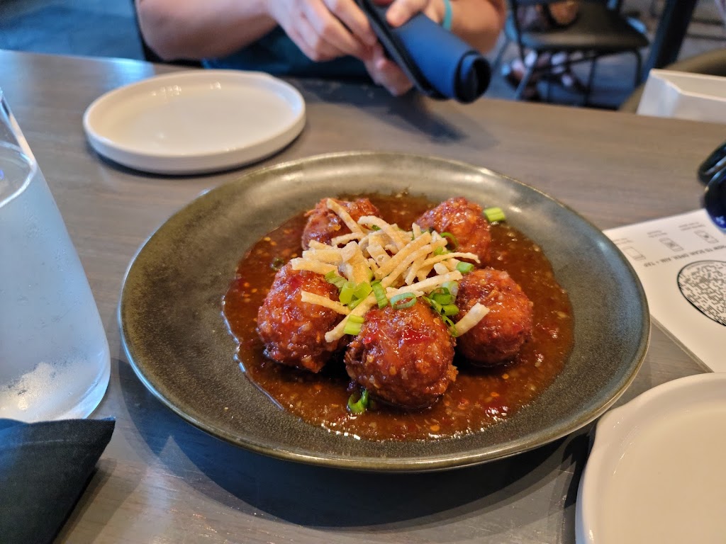 402 Eat + Drink | restaurant | 17305 Davenport St Q-115, Omaha, NE 68118, USA | 4026195474 OR +1 402-619-5474