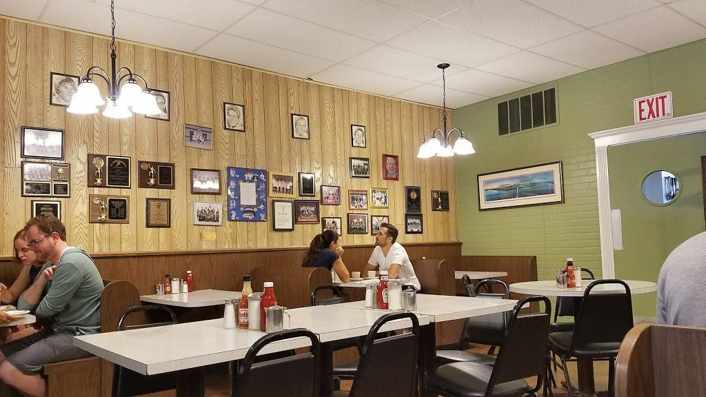 Proud Rooster Restaurant | restaurant | 345 Ludlow Ave, Cincinnati, OH 45220, USA | 5132814965 OR +1 513-281-4965