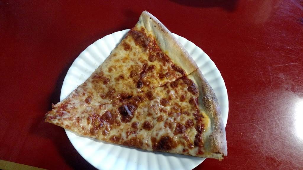 Loutinas Pizza | restaurant | 4880 N Kings Hwy, Fort Pierce, FL 34951, USA | 7725959773 OR +1 772-595-9773