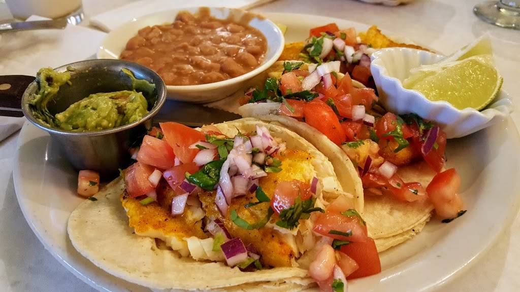 Wholly Frijoles | restaurant | 3908 W Touhy Ave, Lincolnwood, IL 60712, USA | 8473299810 OR +1 847-329-9810