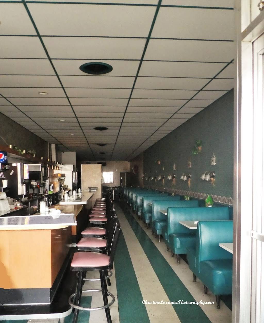 Peggys Restaurant | restaurant | 3512 Liberty St, Erie, PA 16508, USA | 8148663216 OR +1 814-866-3216