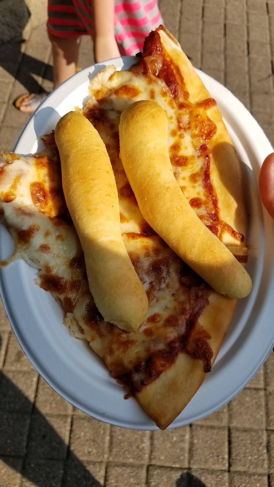 LaRosas | restaurant | Kings Island Dr, Kings Mills, OH 45034, USA | 5137545700 OR +1 513-754-5700