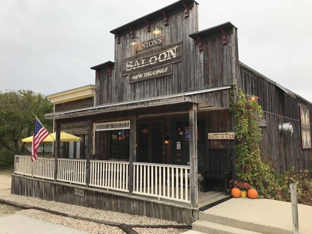 Anton’s Saloon | restaurant | 26320 County Hwy W, Benton, WI 53803, USA | 6089654881 OR +1 608-965-4881