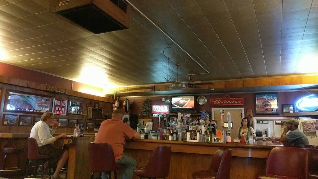 Pinky Lounge | restaurant | 30479 OH-172, East Rochester, OH 44625, USA | 3302231329 OR +1 330-223-1329