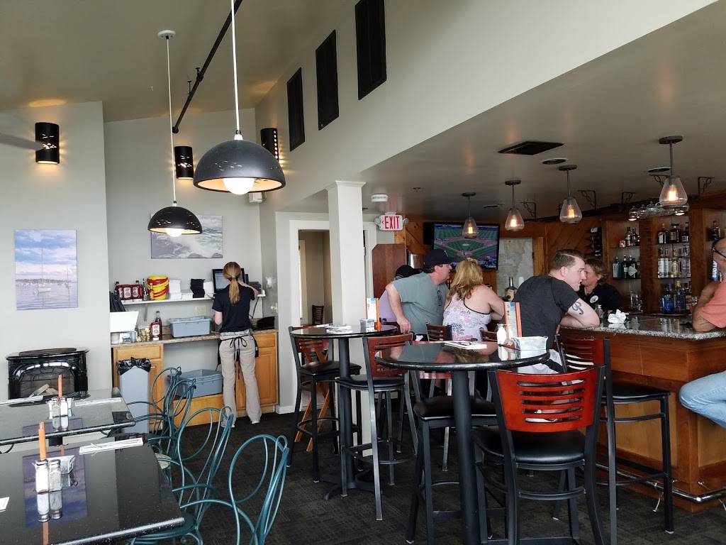 Lobster Cove | restaurant | 756 York St, York, ME 03909, USA | 2073511100 OR +1 207-351-1100