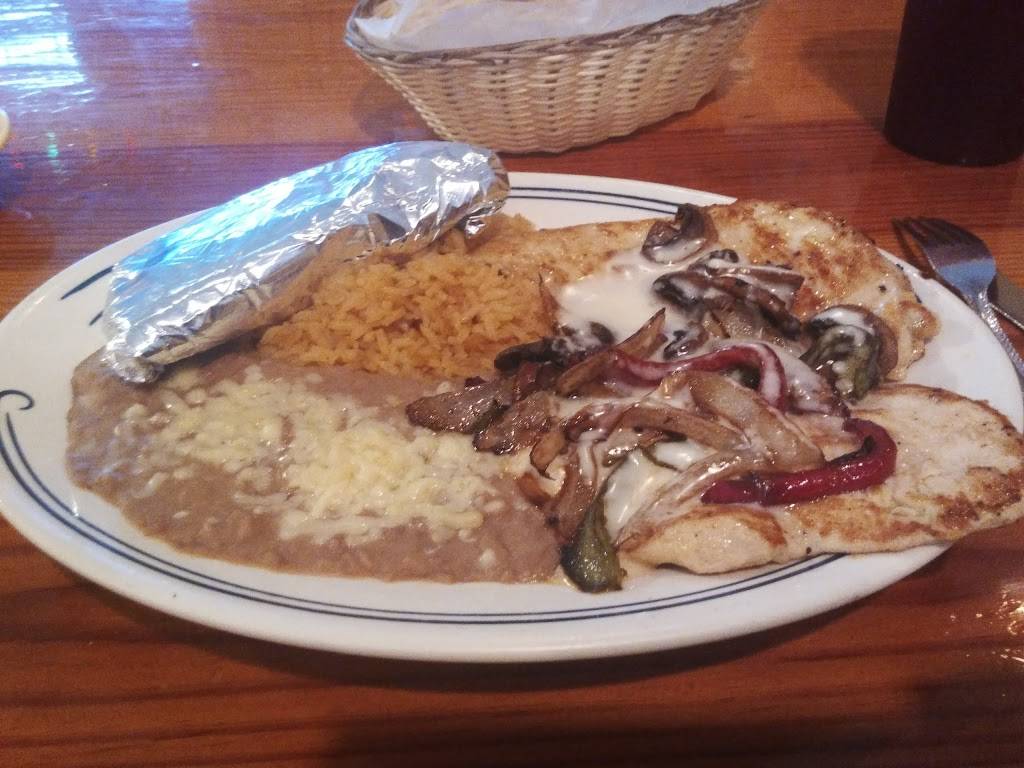 Pueblas Mexican Restaurant | restaurant | 123 W Haynes St, Sandersville, GA 31082, USA | 4785219006 OR +1 478-521-9006