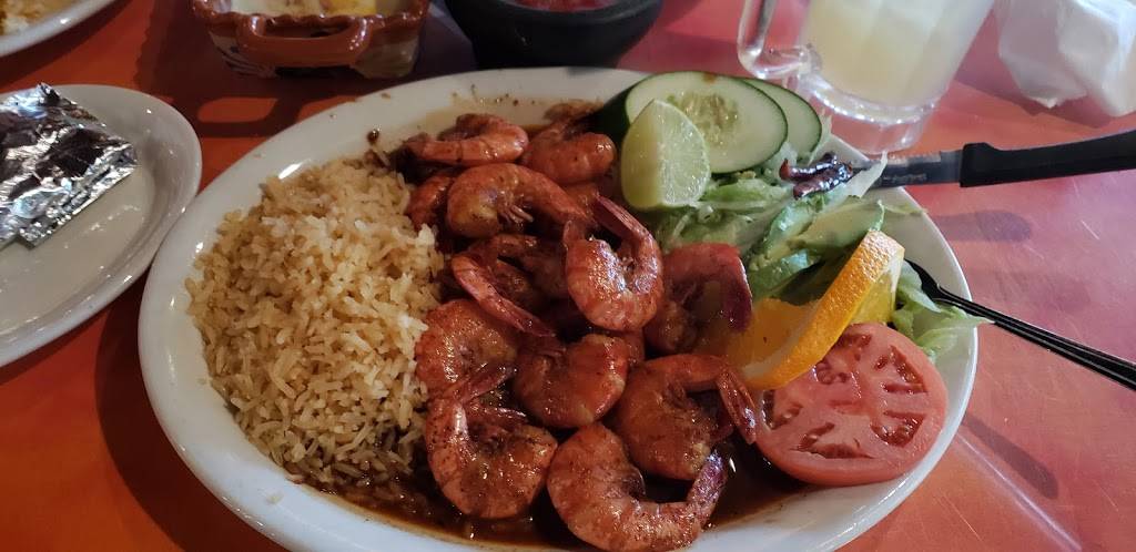 La Villa Mexican Grill & Seafood | restaurant | 2256 Murfreesboro Pike, Nashville, TN 37217, USA | 6153659979 OR +1 615-365-9979