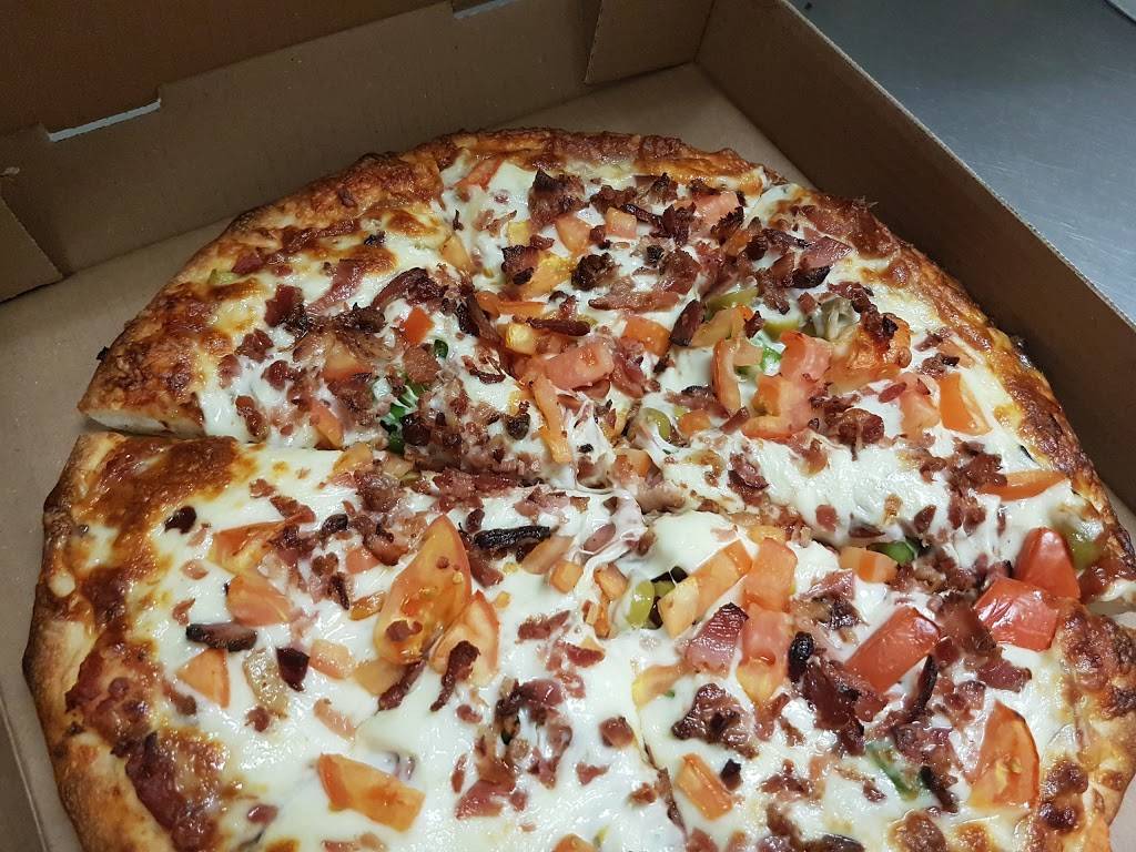 Gio Pizza | restaurant | 1896 Prince of Wales Dr, Nepean, ON K2C 3W9, Canada | 6132247700 OR +1 613-224-7700