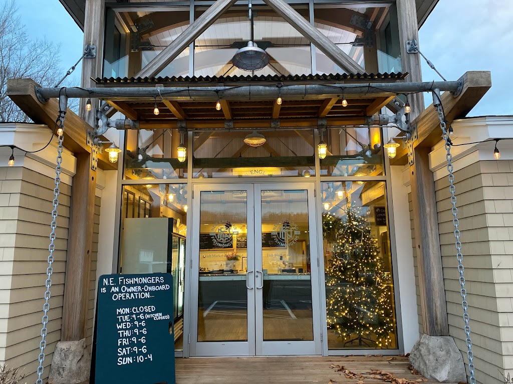 New England Fishmongers | restaurant | 57 State Rd, Kittery, ME 03904, USA | 2079949219 OR +1 207-994-9219