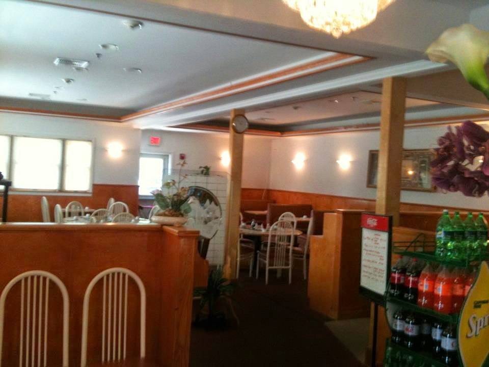 Hong Kong Restaurant | restaurant | 165 Teaticket Hwy #5636, Teaticket, MA 02536, USA | 5084570020 OR +1 508-457-0020
