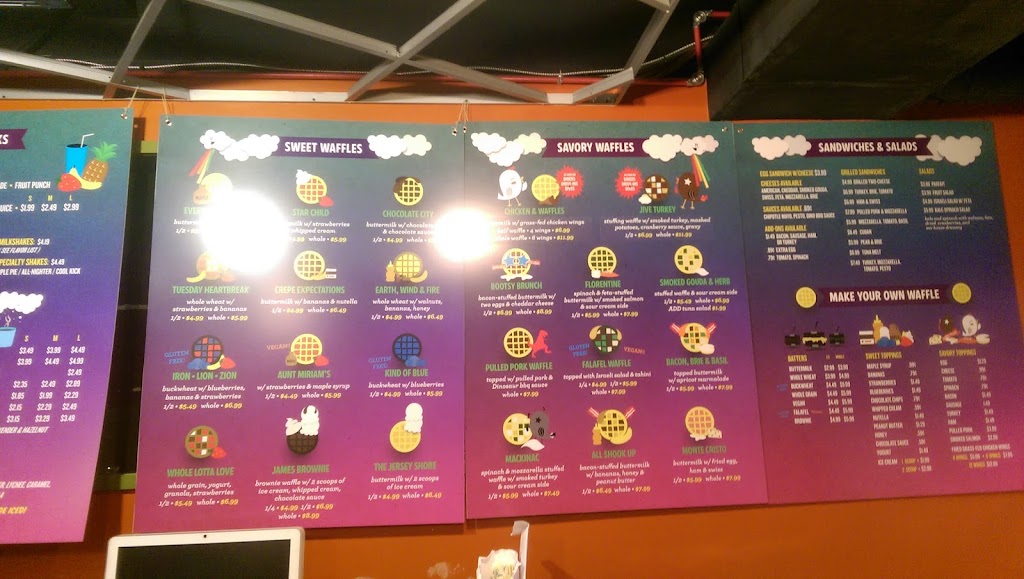 Funk n Waffles | cafe | 727 S Crouse Ave #8, Syracuse, NY 13210, USA | 3154779700 OR +1 315-477-9700