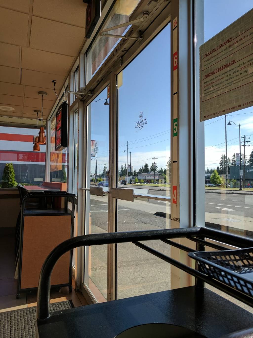 Jack in the Box | restaurant | 18213 Aurora Ave N, Shoreline, WA 98133, USA | 2065461978 OR +1 206-546-1978