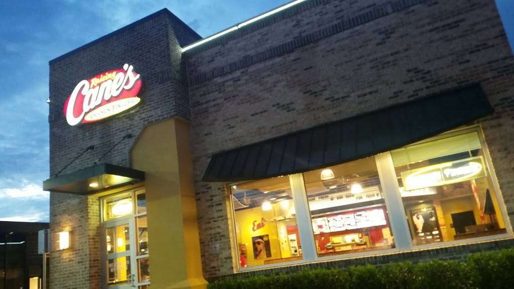 Raising Canes Chicken Fingers | meal takeaway | 2960 W Camp Wisdom Rd, Grand Prairie, TX 75052, USA | 9725227744 OR +1 972-522-7744