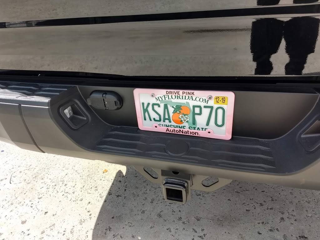 La Estacion | restaurant | 3151 W Hallandale Beach Blvd, Hallandale Beach, FL 33009, USA | 9542486900 OR +1 954-248-6900