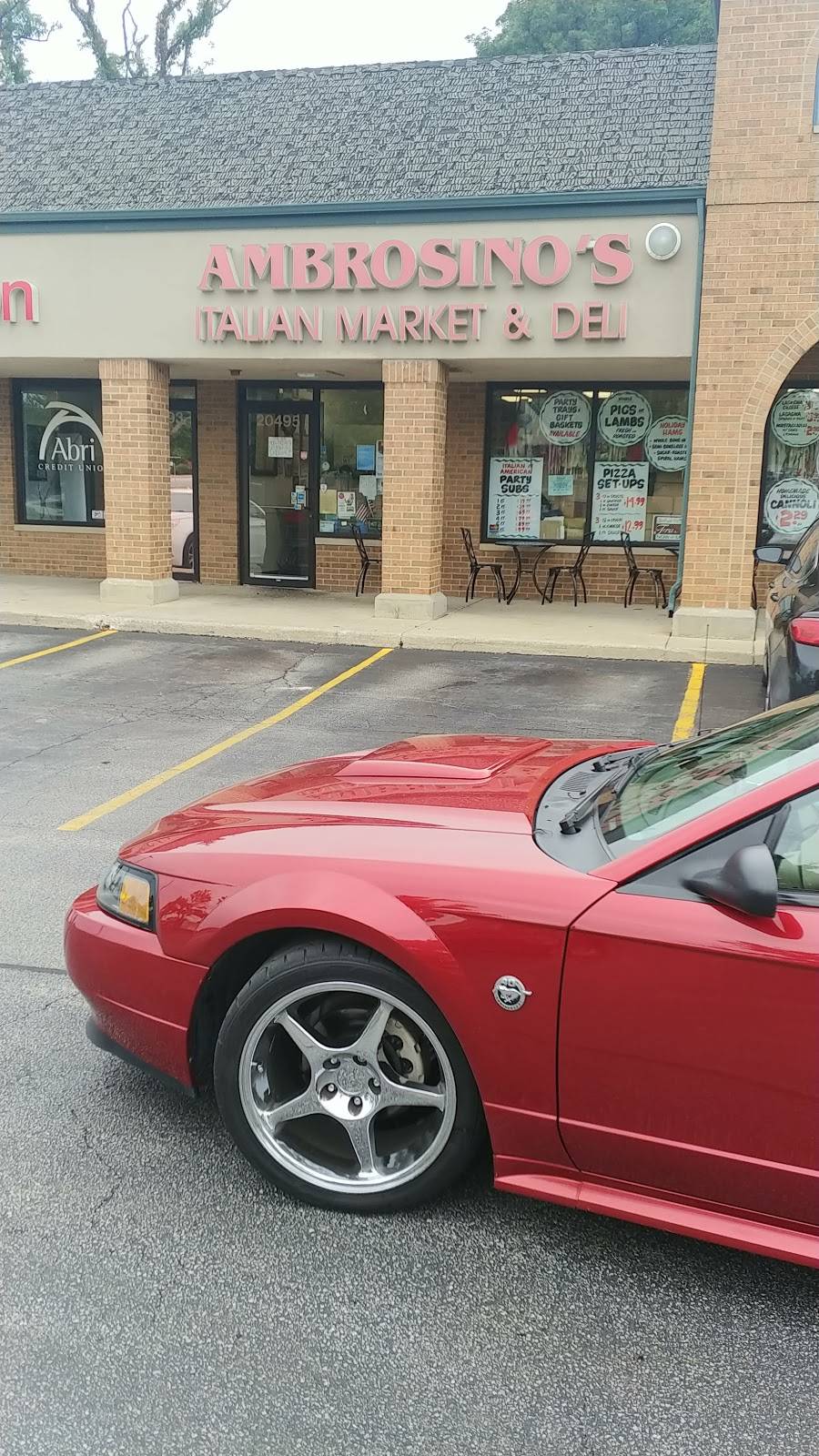 Ambrosinos Italian Market & Deli | restaurant | 20495 South La Grange Road, Frankfort, IL 60423, USA | 8154645002 OR +1 815-464-5002