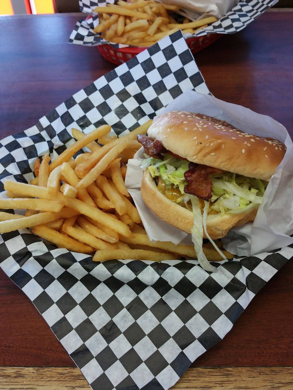 Big Daddys | restaurant | 9915 224th St E, Graham, WA 98338, USA | 2538758636 OR +1 253-875-8636