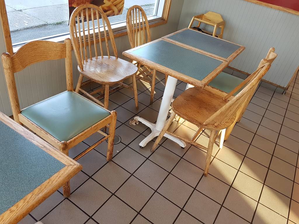 KFC | meal delivery | 27 Dalhousie St, Brantford, ON N3T 2H6, Canada | 5197534623 OR +1 519-753-4623