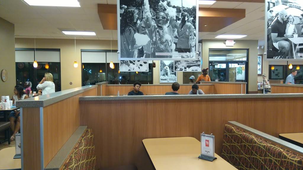 Chick-fil-A | restaurant | 3648 W Hillsboro Blvd, Deerfield Beach, FL 33442, USA | 9545700404 OR +1 954-570-0404