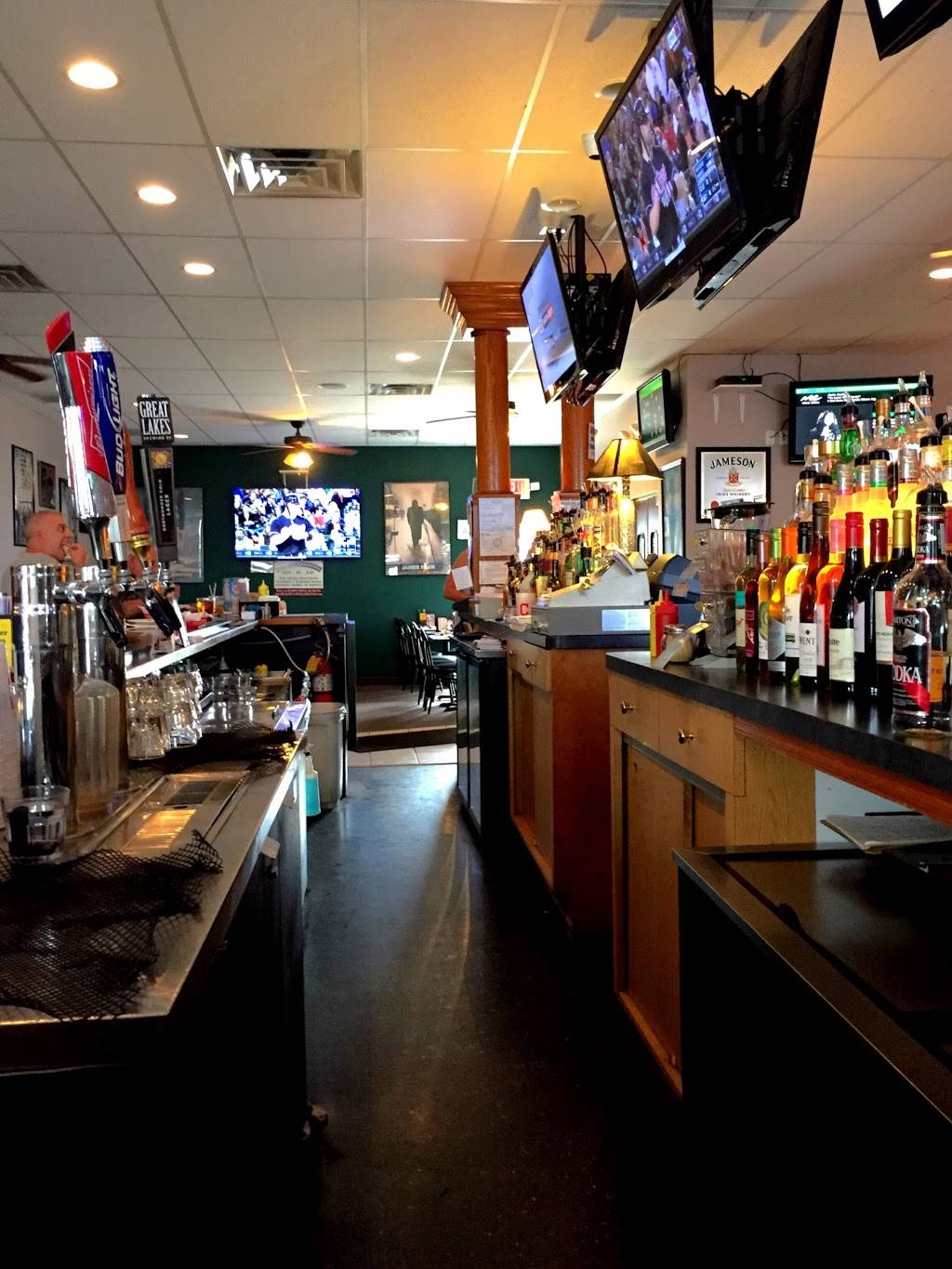 Arturos Bar & Grille | restaurant | 26679 Brookpark Ext, North Olmsted, OH 44070, USA | 4407772420 OR +1 440-777-2420