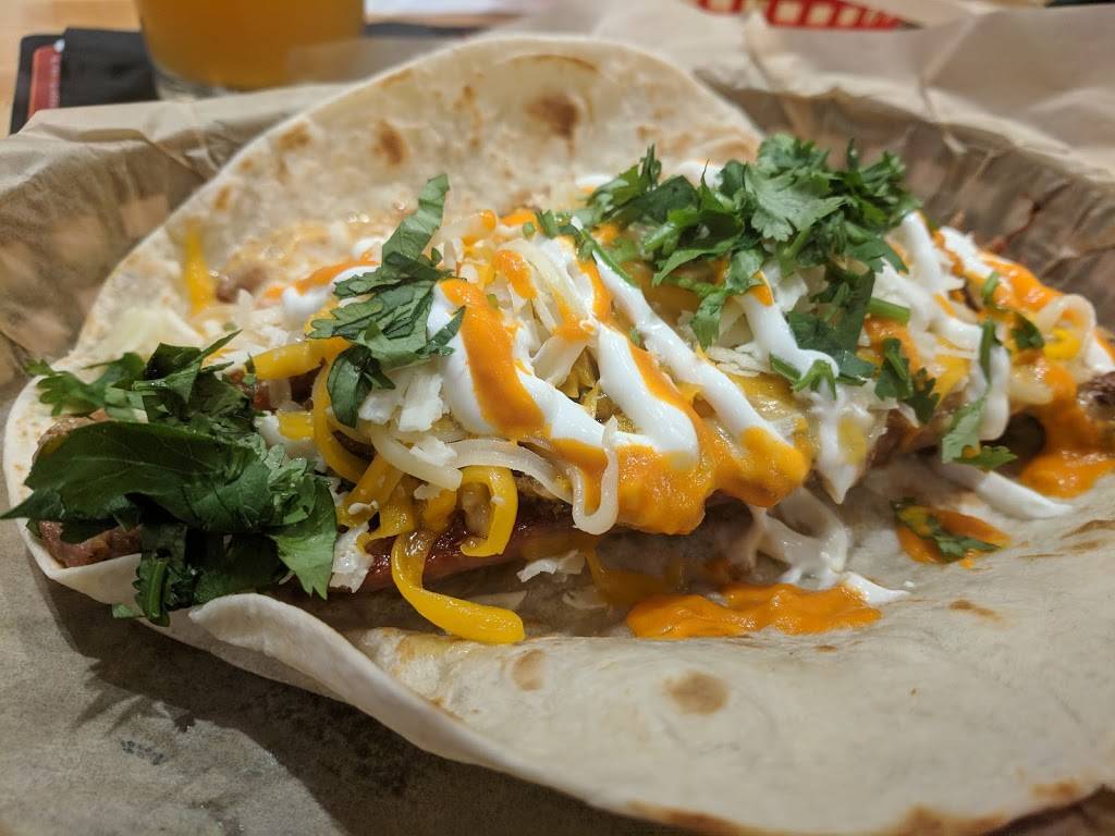 Torchys Tacos | restaurant | 1601 Village Pkwy Suite K110, Highland Village, TX 75077, USA | 4697711050 OR +1 469-771-1050