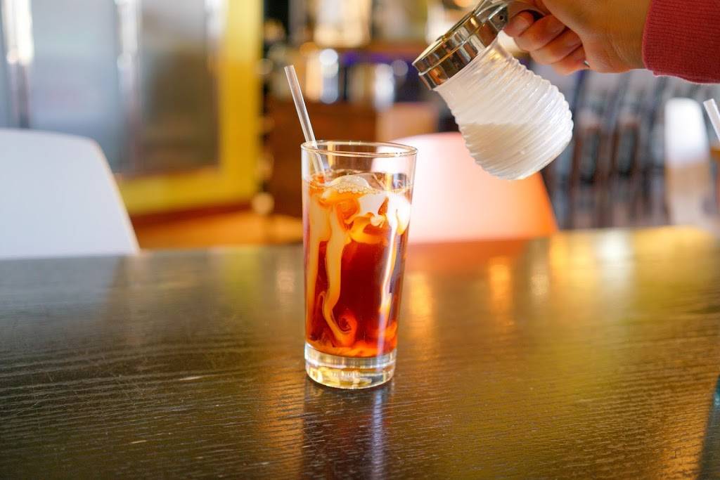 Thais Corner Restaurant | restaurant | 8607 Westwood Center Dr, Vienna, VA 22182, USA | 7039964547 OR +1 703-996-4547