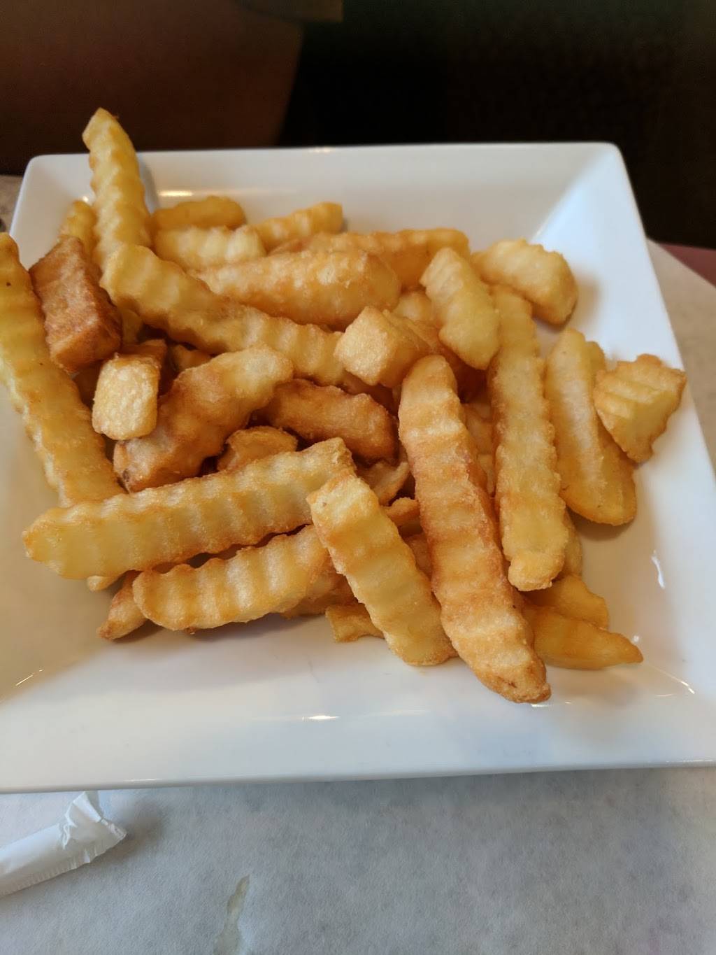 Ms. Marys and Pete Too | restaurant | 34000 S Gratiot Ave, Clinton Twp, MI 48035, USA | 5867925155 OR +1 586-792-5155