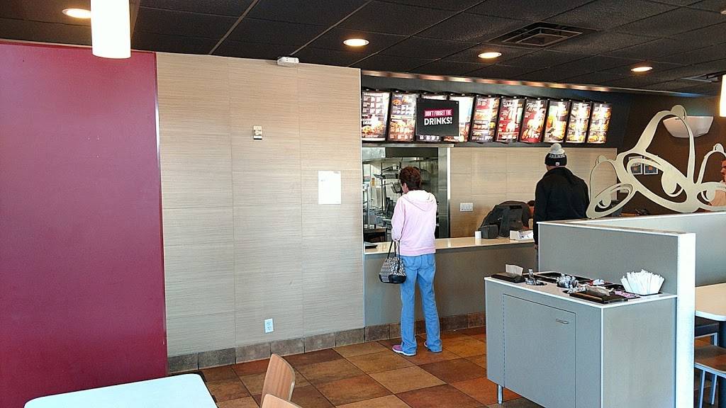 Taco Bell | meal takeaway | 1416 Farmers Ln, Santa Rosa, CA 95405, USA | 7075768122 OR +1 707-576-8122