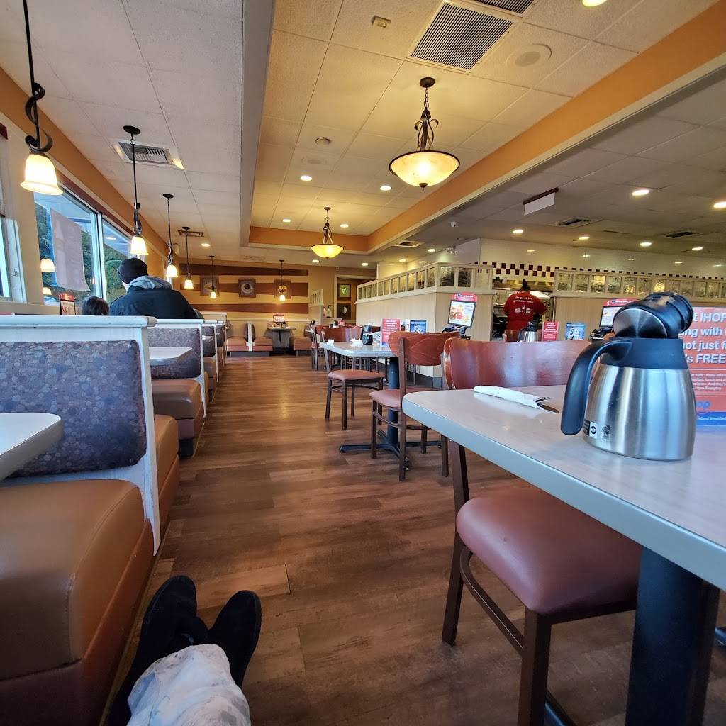 IHOP | restaurant | 849 NE 25th Ave, Hillsboro, OR 97124, USA | 5036483226 OR +1 503-648-3226