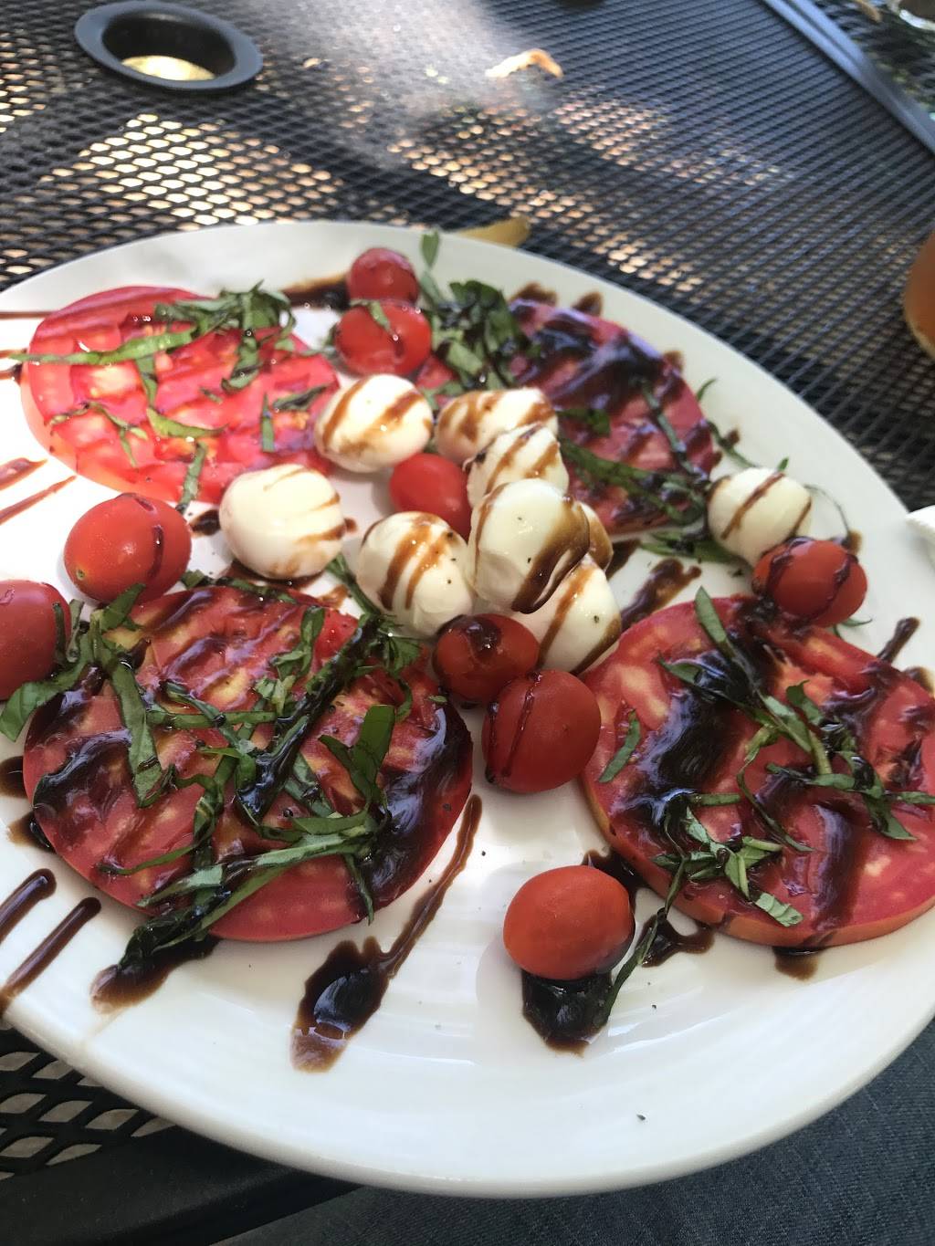 Flower Farm Cafe | cafe | 9280 Horseshoe Bar Rd, Loomis, CA 95650, USA | 9166525661 OR +1 916-652-5661