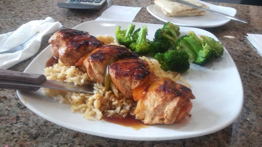 2 Roses LLC | restaurant | 24059 Orchard Lake Rd, Farmington, MI 48336, USA | 2484787779 OR +1 248-478-7779