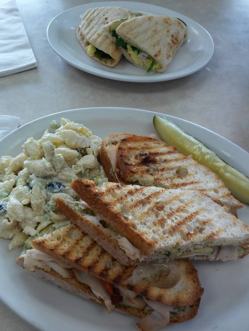 Ulias Delicatessen | restaurant | 130 Stony Point Rd, Santa Rosa, CA 95401, USA | 7075258542 OR +1 707-525-8542