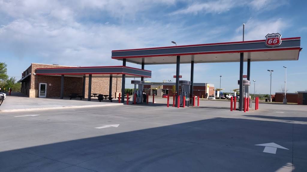 Total Express #2 | meal takeaway | 8709, 12121 Northwest Expy, Yukon, OK 73099, USA | 4053730839 OR +1 405-373-0839