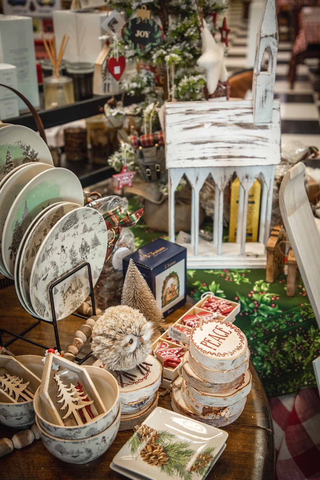 Boone Drug at King Street | restaurant | 202 W King St, Boone, NC 28607, USA | 8282648929 OR +1 828-264-8929