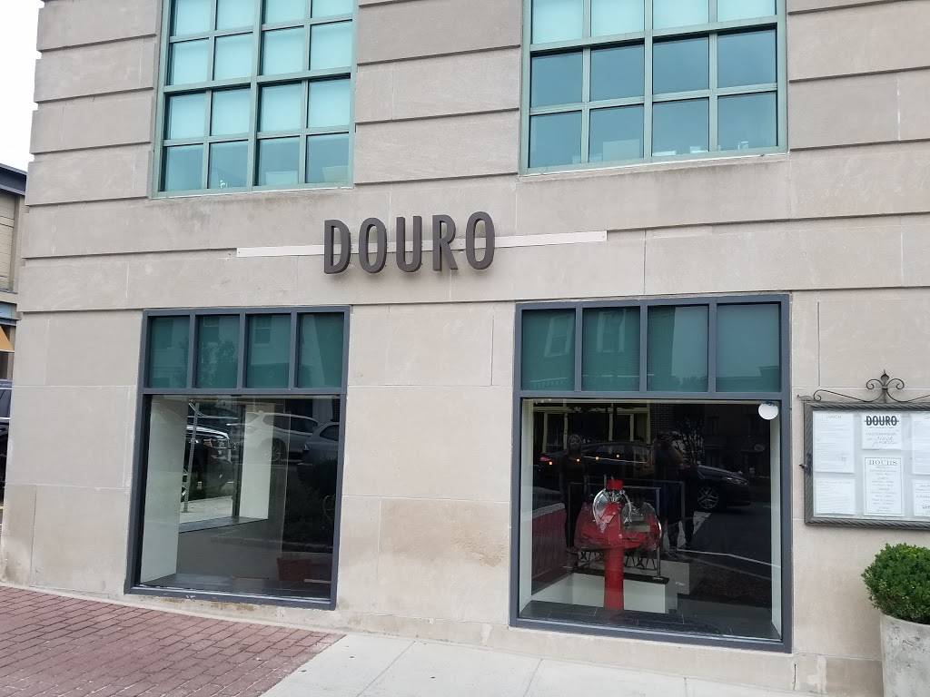 Douro | restaurant | 363 Greenwich Ave, Greenwich, CT 06830, USA | 2038697622 OR +1 203-869-7622