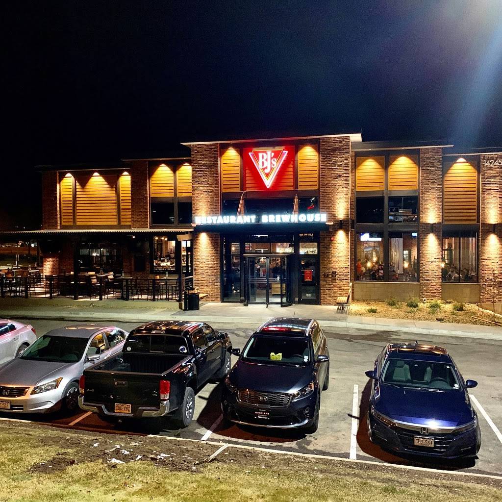 BJs Restaurant & Brewhouse | restaurant | 14245 W Colfax Ave, Lakewood, CO 80401, USA | 7209274260 OR +1 720-927-4260