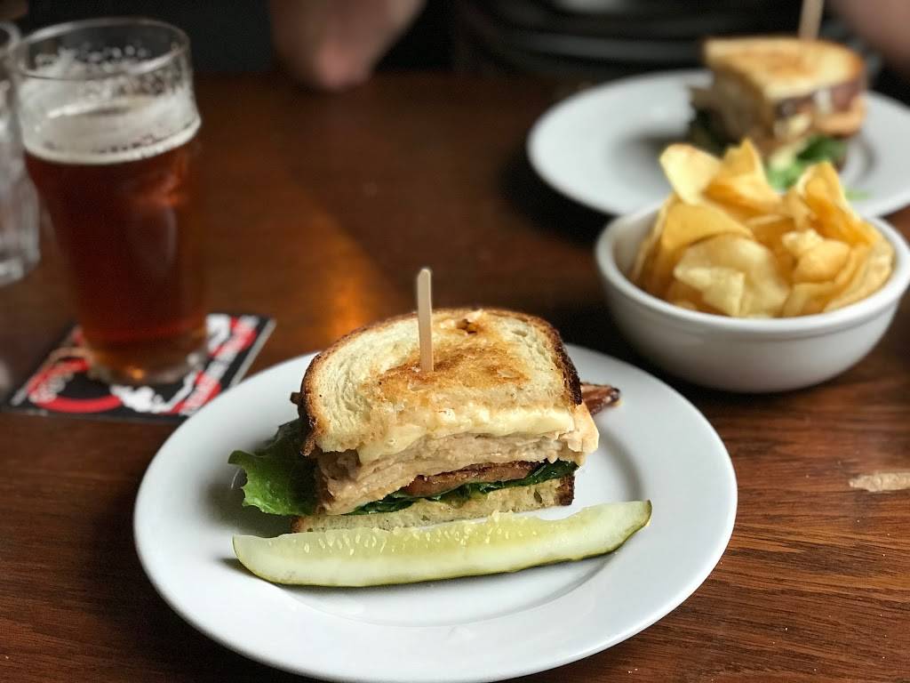 Tippe and Drague Alehouse | restaurant | 3315 Beacon Ave S, Seattle, WA 98144, USA | 2065380094 OR +1 206-538-0094