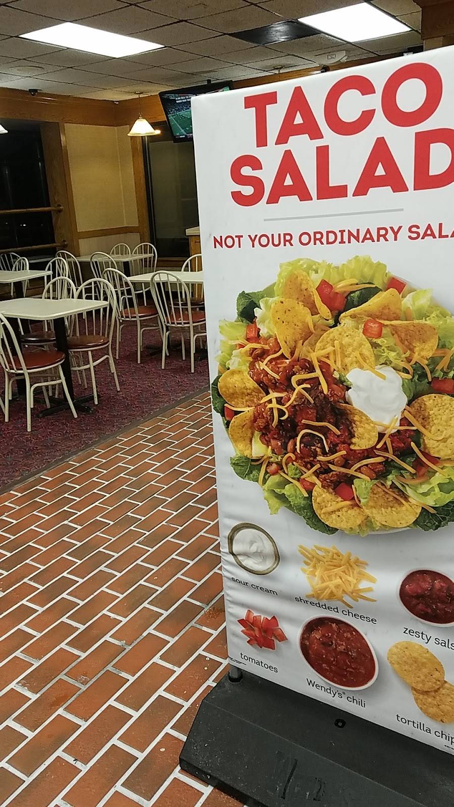 Wendys | restaurant | 6410 Sargent Rd, Chillum, MD 20782, USA | 3015594322 OR +1 301-559-4322