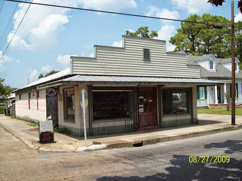 Theriots Lunches & Catering | meal delivery | 330 Julia St, New Iberia, LA 70560, USA | 3373693871 OR +1 337-369-3871