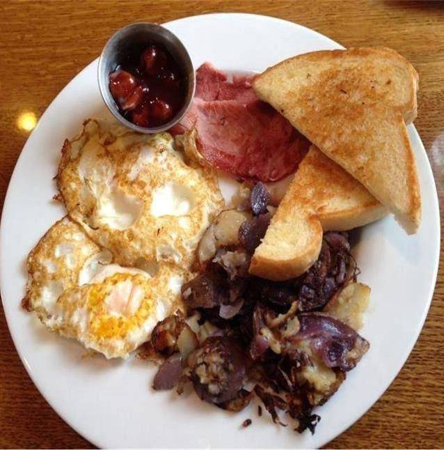 The Kangaroost | restaurant | 313 Dodge St, Kaukauna, WI 54130, USA | 9207667662 OR +1 920-766-7662