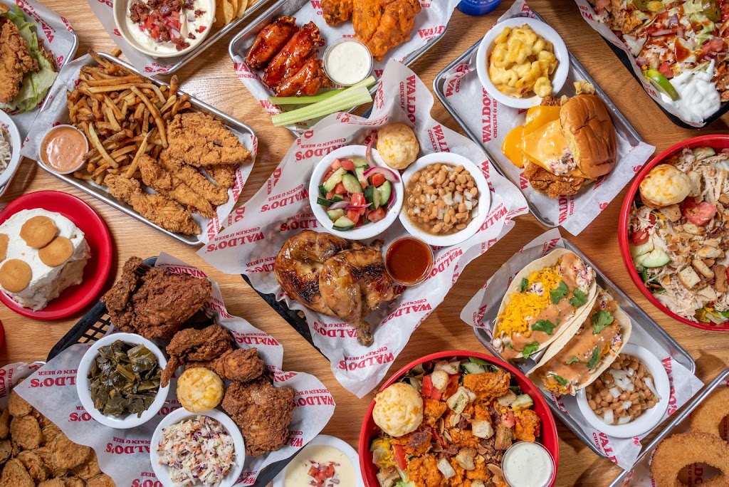 Waldos Chicken & Beer | restaurant | 700 SE Walton Blvd Ste 12, Bentonville, AR 72712, USA | 4793640492 OR +1 479-364-0492