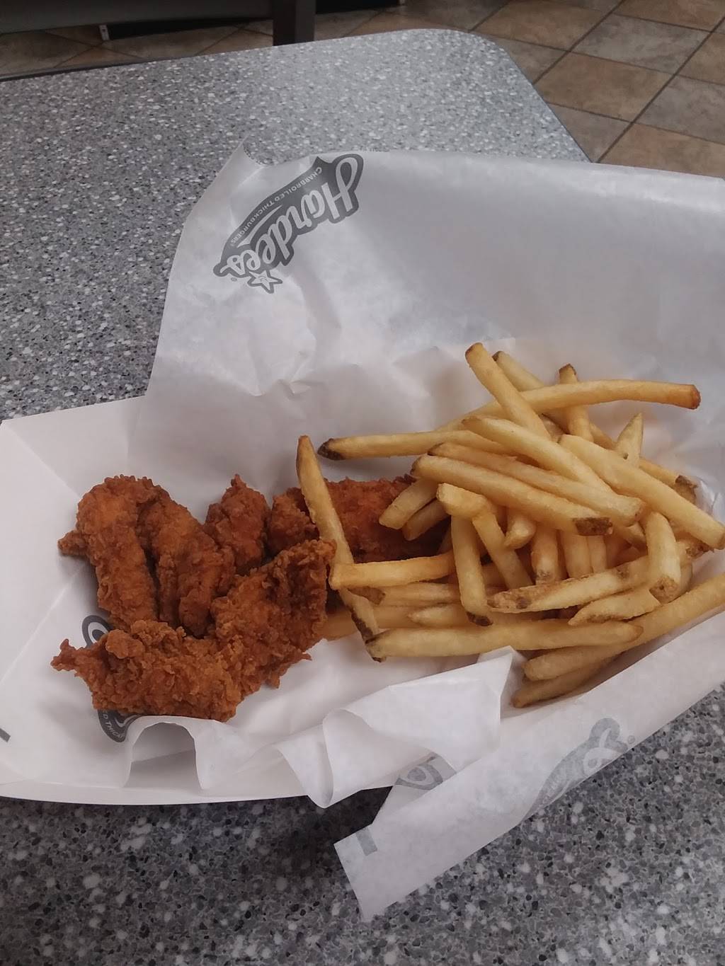 Hardees | restaurant | 904 E Main St, Westminster, SC 29693, USA | 8646476937 OR +1 864-647-6937