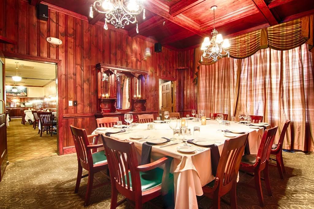 Vinnies Steak House & Tavern | restaurant | 7440 Six Forks Rd, Raleigh, NC 27615, USA | 9198477319 OR +1 919-847-7319