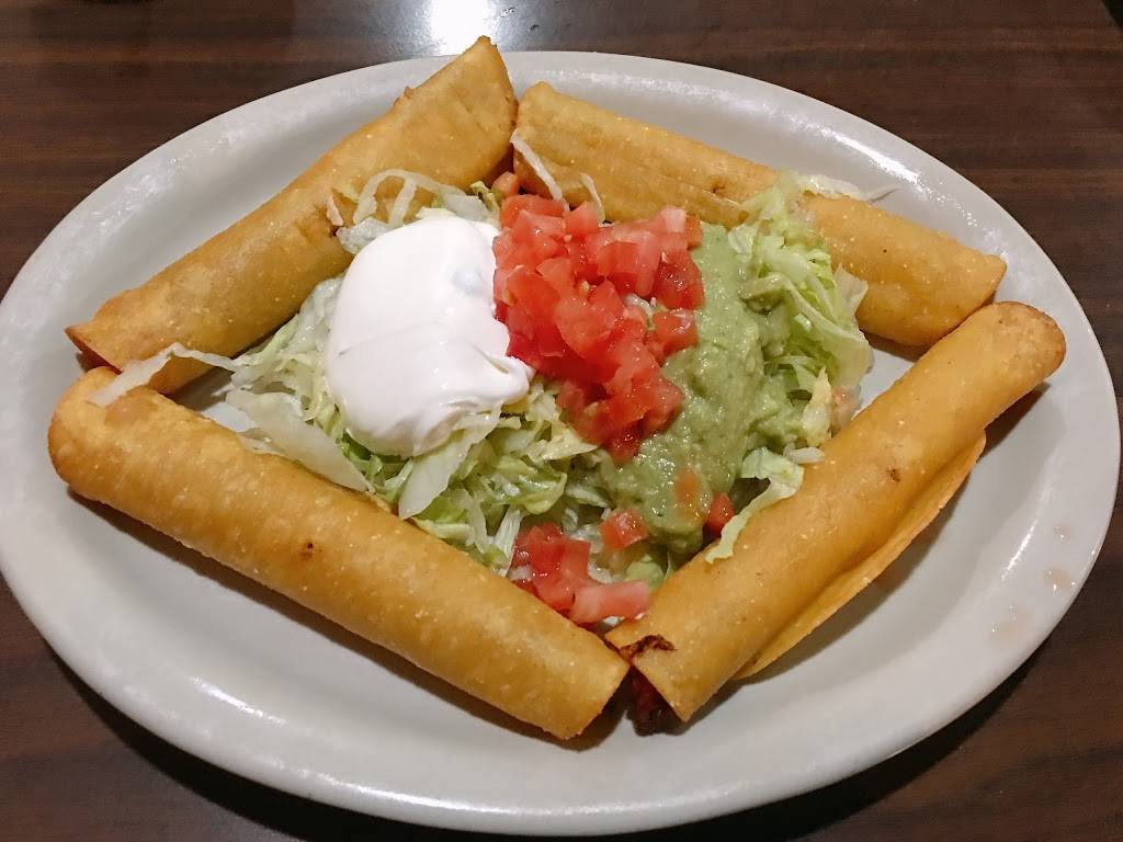 El Campesino | restaurant | 3520 Cleveland Ave NW, Canton, OH 44709, USA | 3304939801 OR +1 330-493-9801