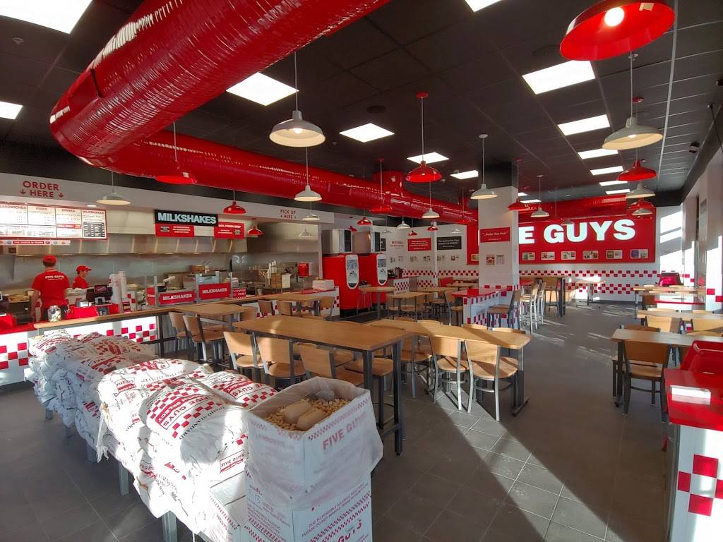 Five Guys | restaurant | 20505 N Rand Rd, Kildeer, IL 60047, USA | 2246776992 OR +1 224-677-6992