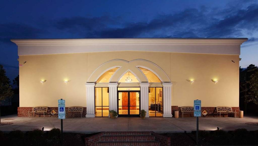 Flame Catering & Banquet Center | restaurant | 2301 Neuse Blvd, New Bern, NC 28560, USA | 2526331193 OR +1 252-633-1193