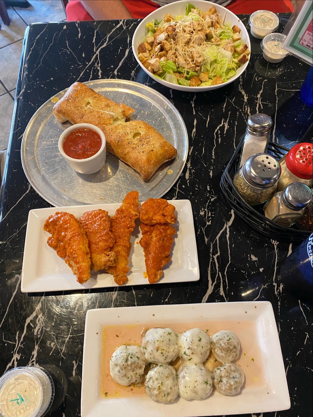 Bloomingdale Pizza Brandon | restaurant | 608 Oakfield Dr, Brandon, FL 33511, USA | 8134093329 OR +1 813-409-3329