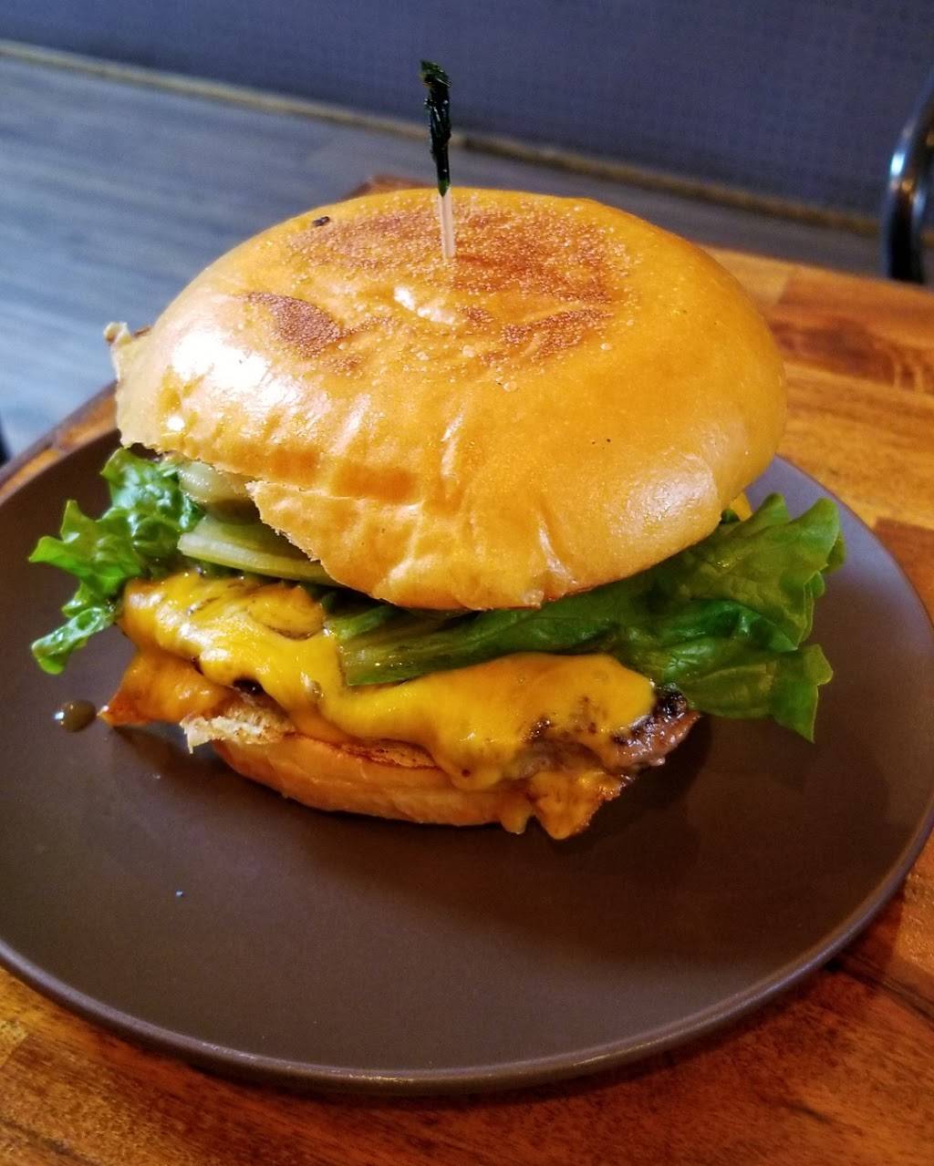 Native Burger | restaurant | 3420 Geary Blvd, San Francisco, CA 94118, USA | 4156824197 OR +1 415-682-4197