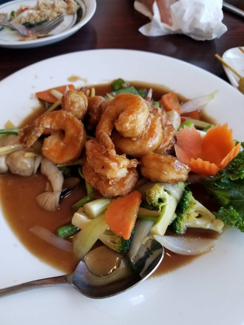 Ruby Thailand Cuisine | restaurant | 179 Cottage Rd, South Portland, ME 04106, USA | 2077671900 OR +1 207-767-1900